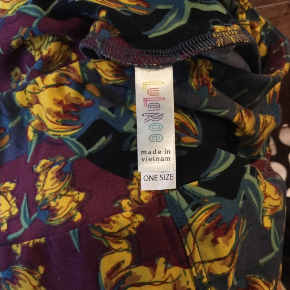 Lularoe OS - Picture 3 of 3